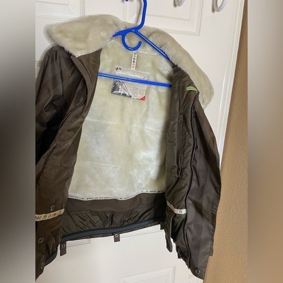 - Burton Duchess Women’s Plaid Brown Jacket Faux Fur XS​​​​​​​​​​​ - Picture 9 of 14